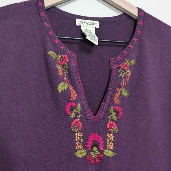 St John's Bay Purple embroidered fall themed v neck sweater size Medium - Picture 3 of 5